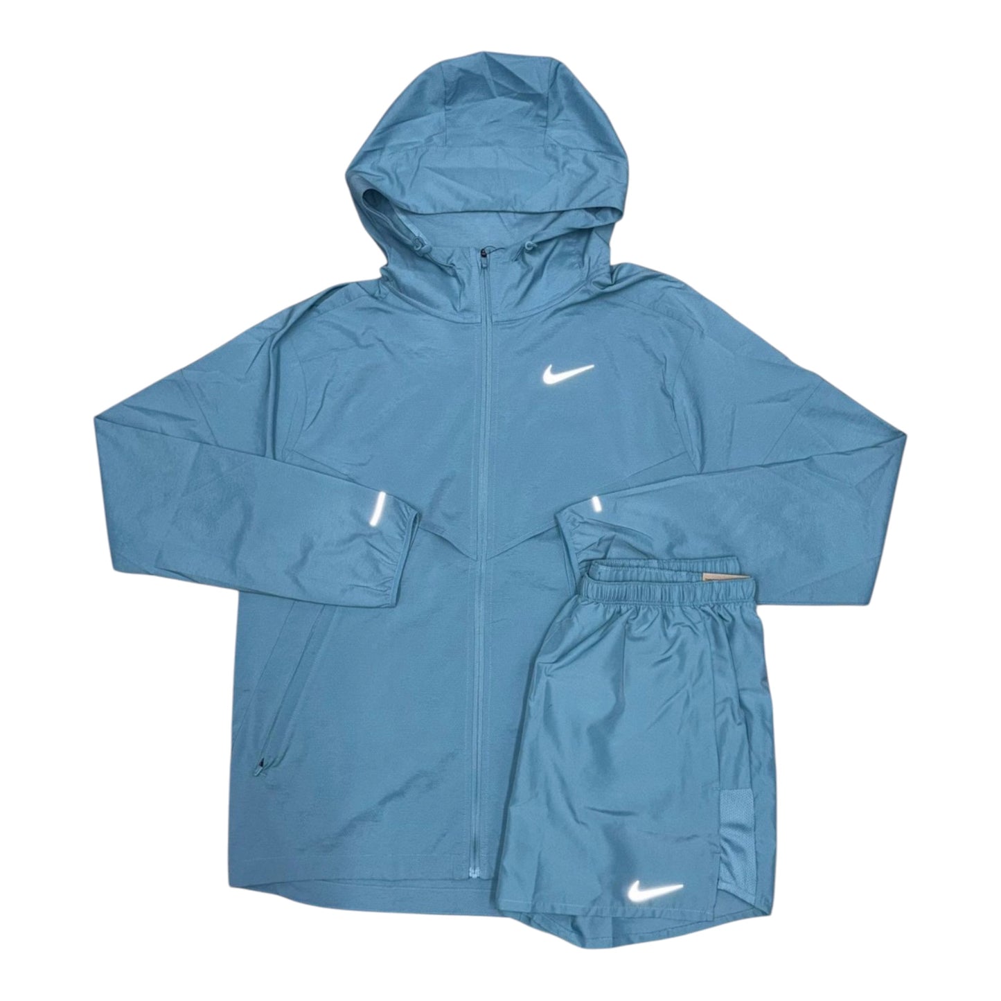 NIKE MILER REPEL JACKET & SHORTS - SKY BLUE